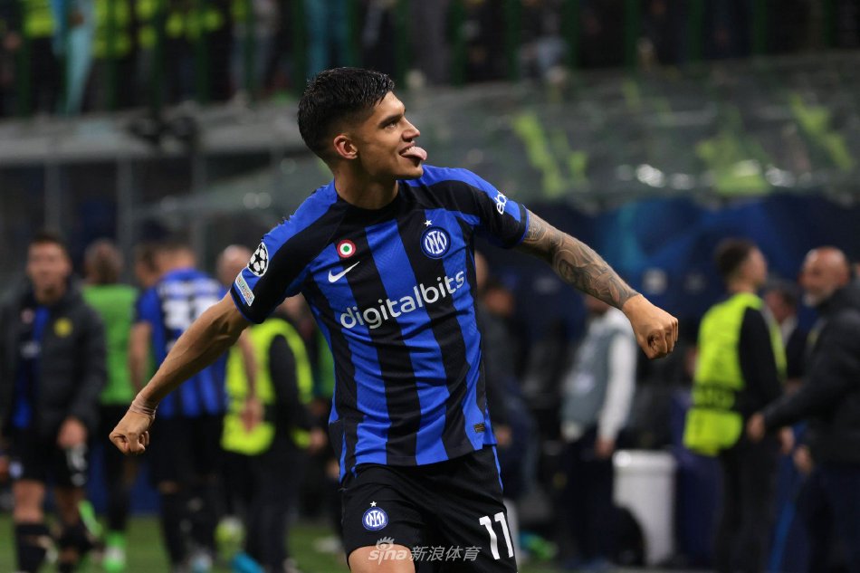 边路利用体 边路利用体